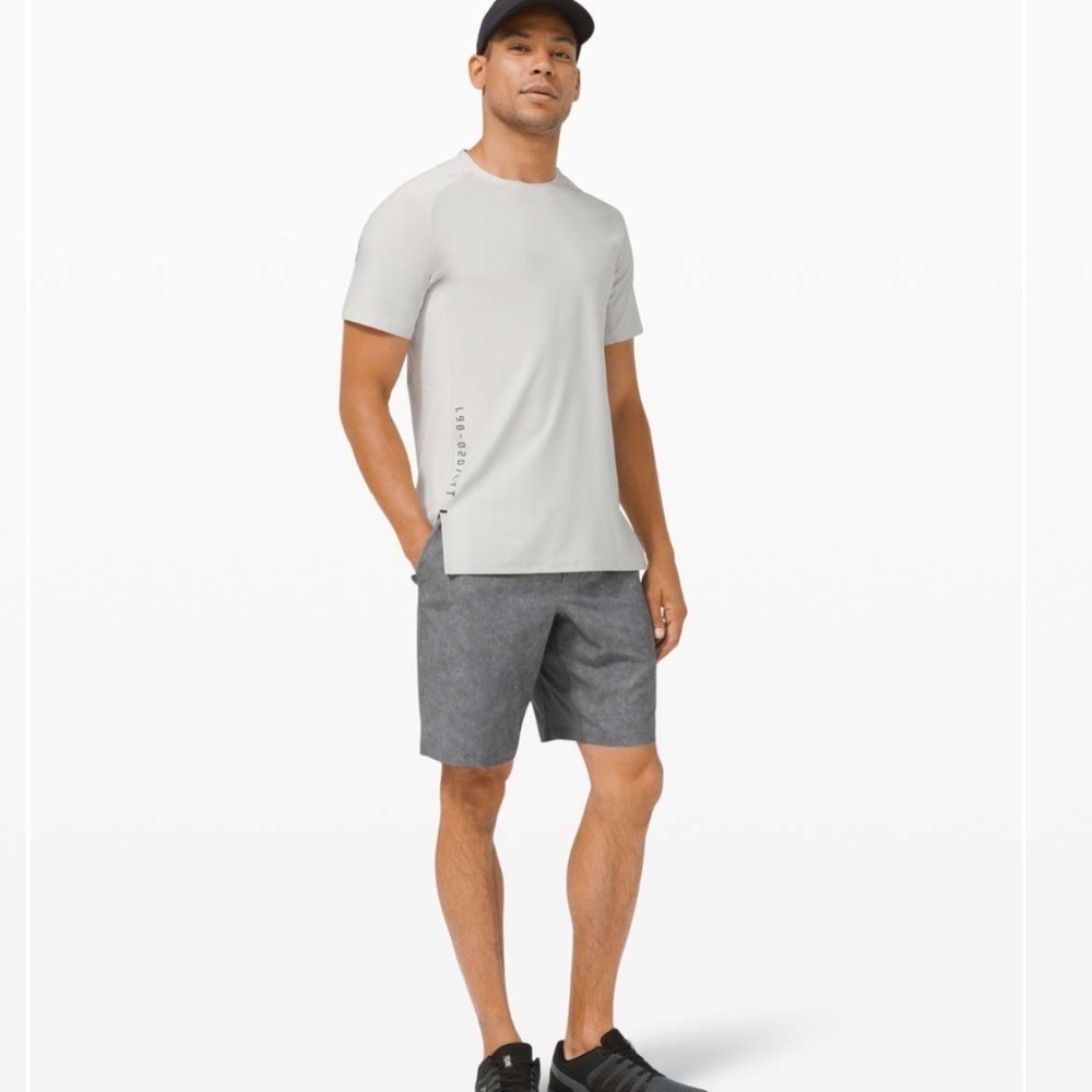 Lululemon T.H.E. Short 9" *Linerless Gravel Dust Asphalt Grey Multi
